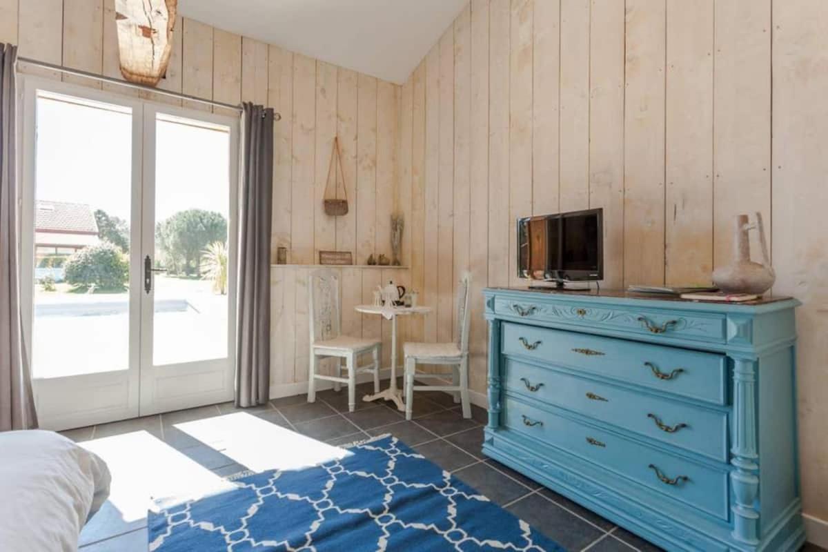 Domaine De La Grange Bed & Breakfast แกร์ก็อง ภายนอก รูปภาพ