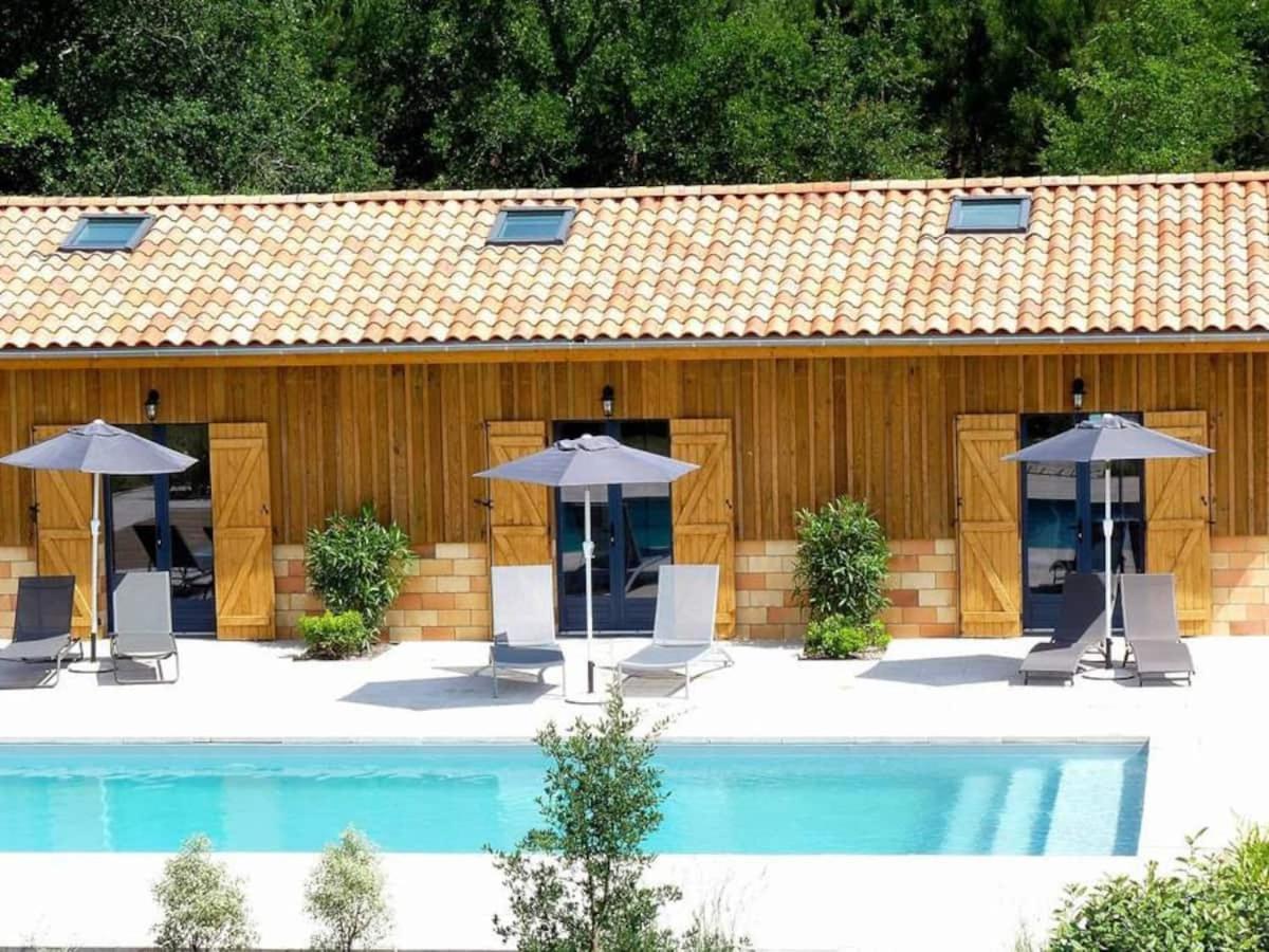 Domaine De La Grange Bed & Breakfast แกร์ก็อง ภายนอก รูปภาพ